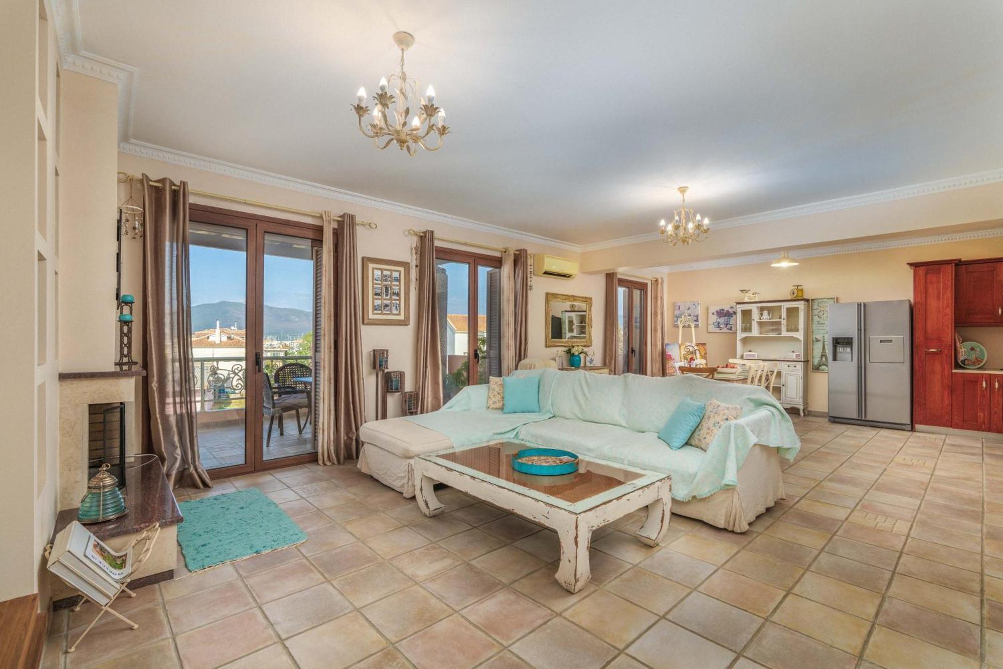 Celine Deluxe Apartment Lefkada City Exterior photo